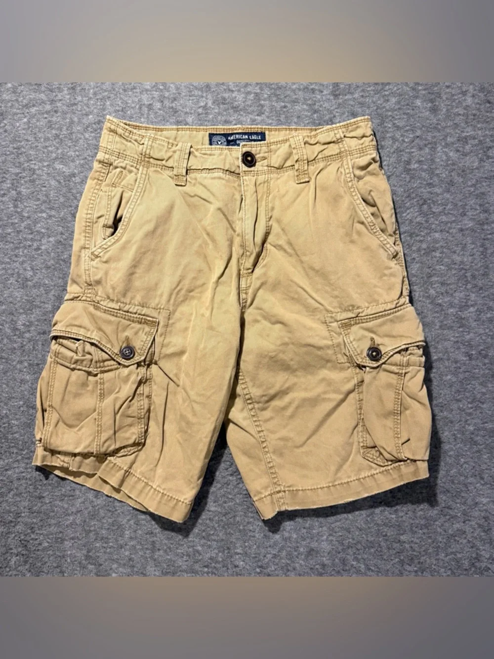 American Eagle Cargo Shorts Mens 28 tan brown 10